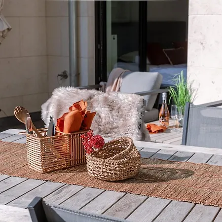 Appartement Modern Ground-floor With Large Sunny Terrace And Free Parking Place Nearby Duinenwater *