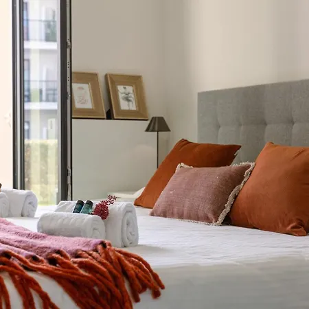 Modern Ground-floor With Large Sunny Terrace And Free Parking Place Nearby Duinenwater * 克诺克－海斯特